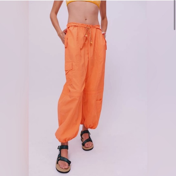 NEW Urban Outfitters | UO Waylan Nylon Jogger Pant Neon Orange Parachute Pants - Picture 3 of 9
